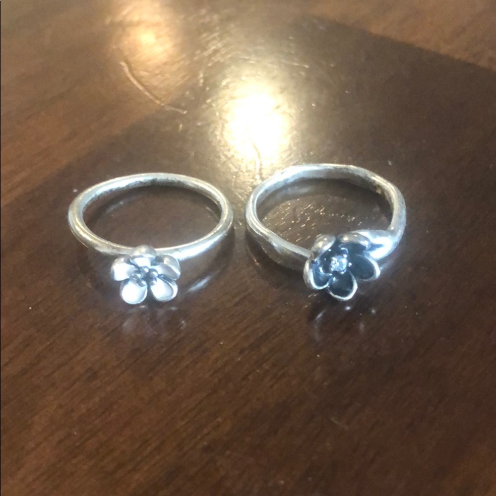 Pandora Black and pink flower stackable set sz 7